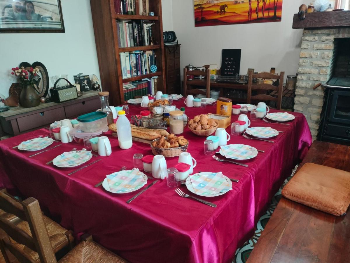 Chez Aurelia - Chambres & Table D'Hotes La Couture-Boussey Kültér fotó